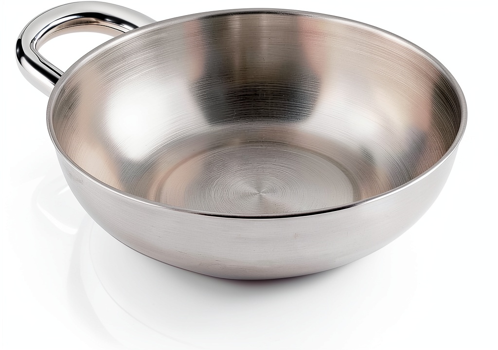 GSI Outdoors stainless steel bowl in an outdoor setting