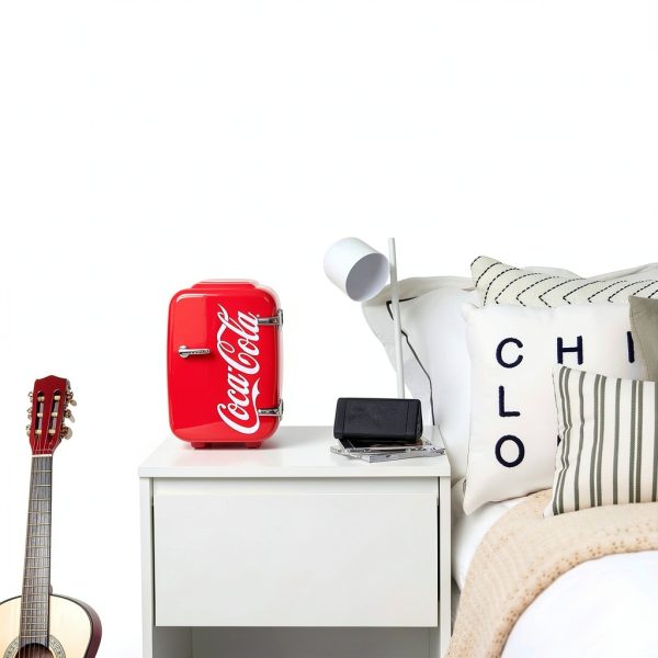 Cooluli Coca-Cola Vintage Chic 4L Mini Fridge Portable Red-4
